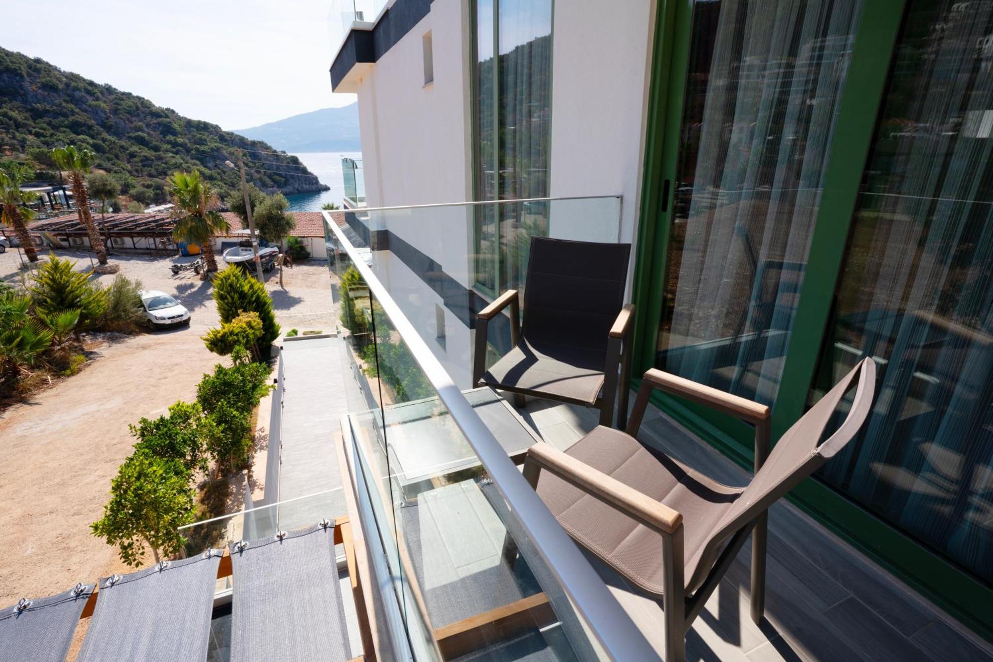 Greenbeach Hotel 칼칸 외부 사진